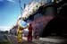 5 Bargevisitors2_red